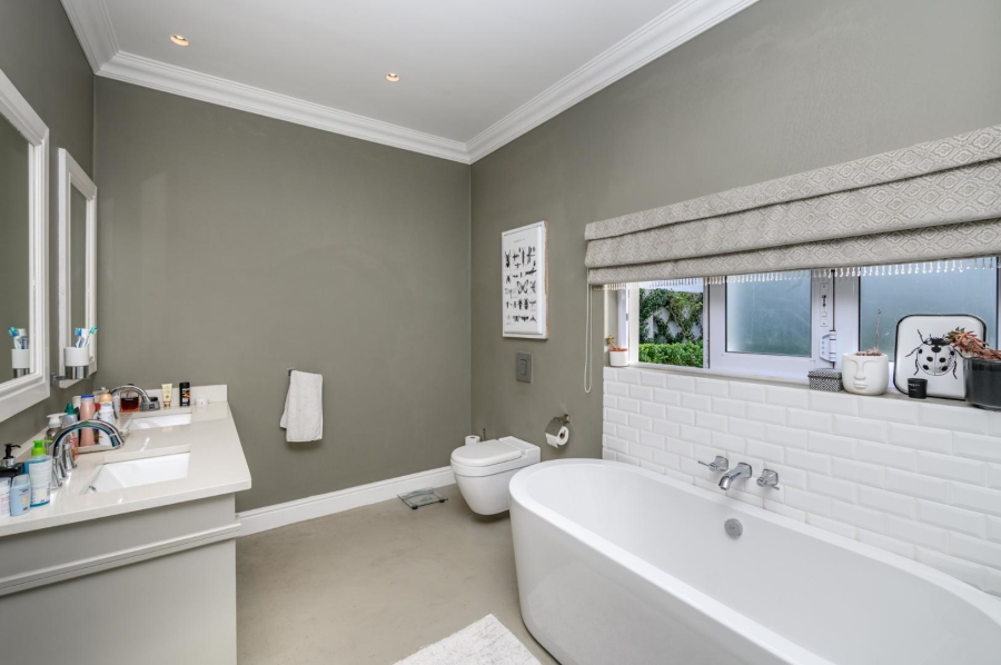 3 Bedroom Property for Sale in Mill Park Eastern Cape